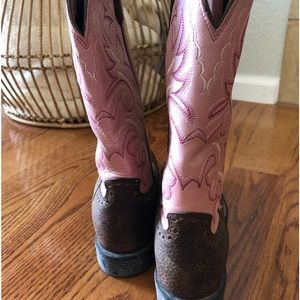 Brand new Ariats